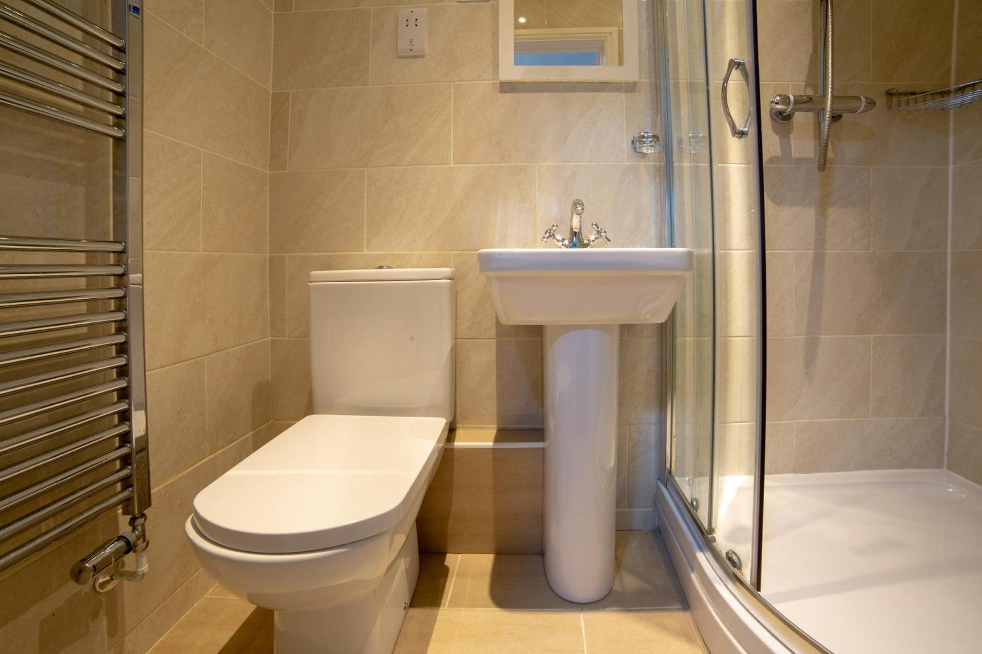 Oyo Lonsdale Guest House Oxford Buitenkant foto