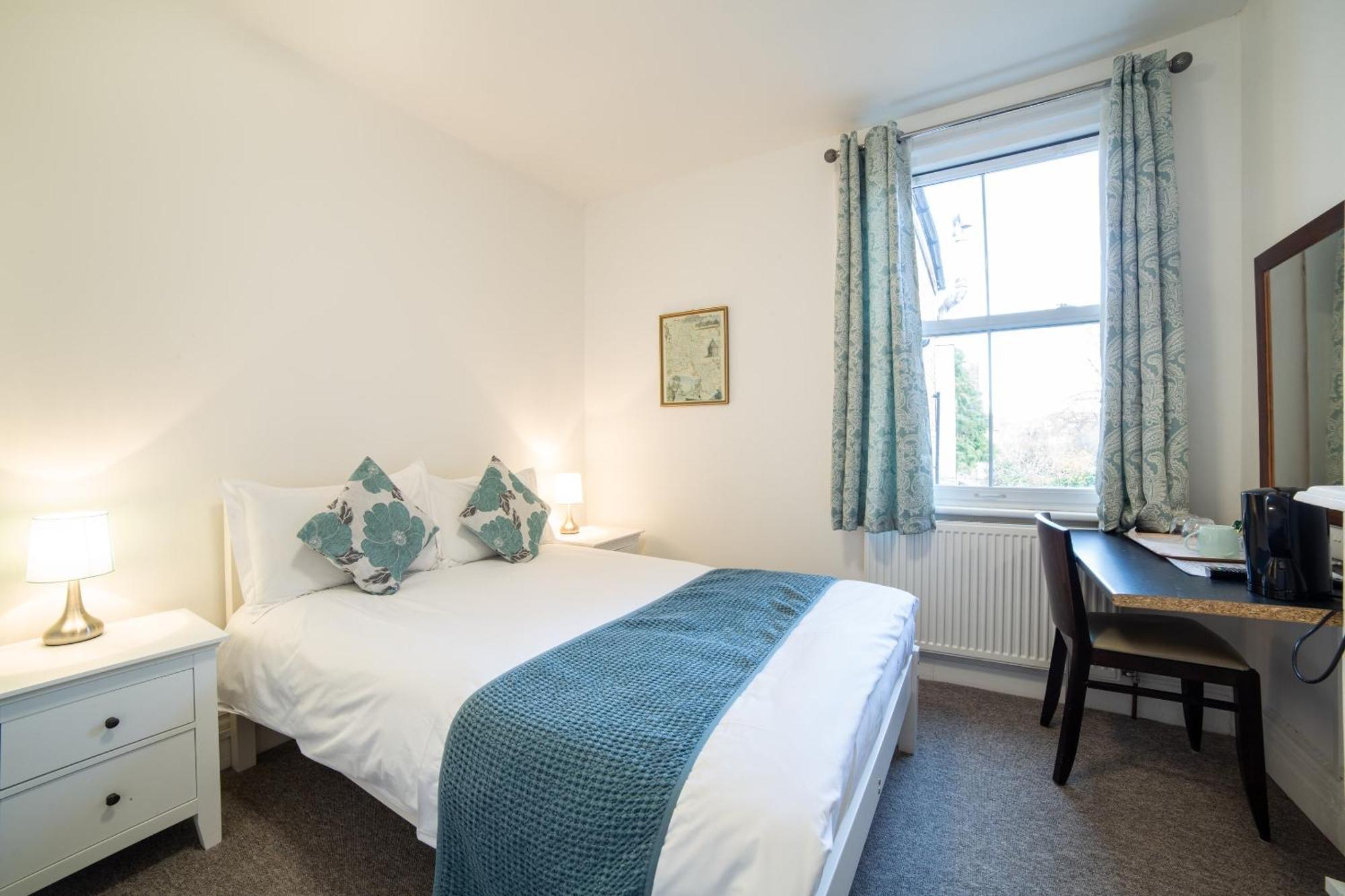 Oyo Lonsdale Guest House Oxford Buitenkant foto
