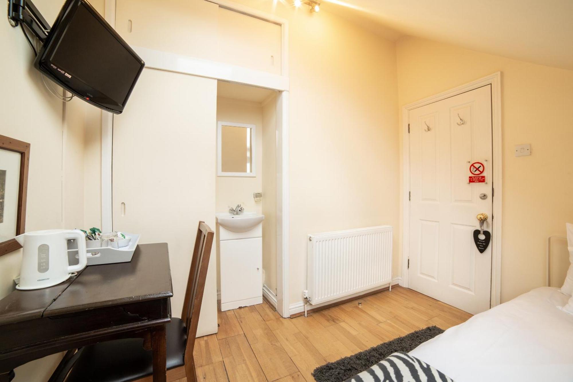 Oyo Lonsdale Guest House Oxford Buitenkant foto